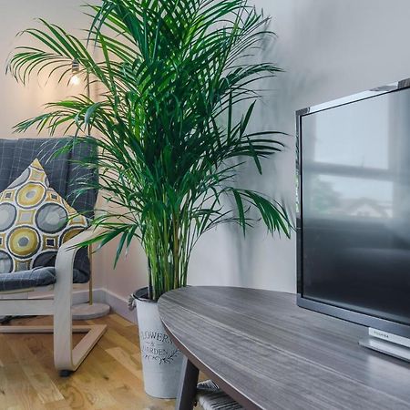 Panorama Apartments By Mesh Accommodation Short & Long Term Lets Ashford For Contractors Or Corporate Stays Esterno foto