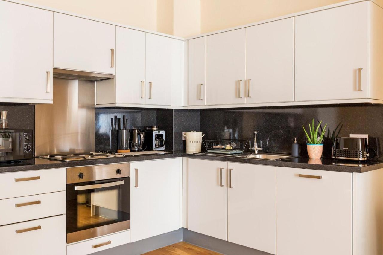 Panorama Apartments By Mesh Accommodation Short & Long Term Lets Ashford For Contractors Or Corporate Stays Esterno foto
