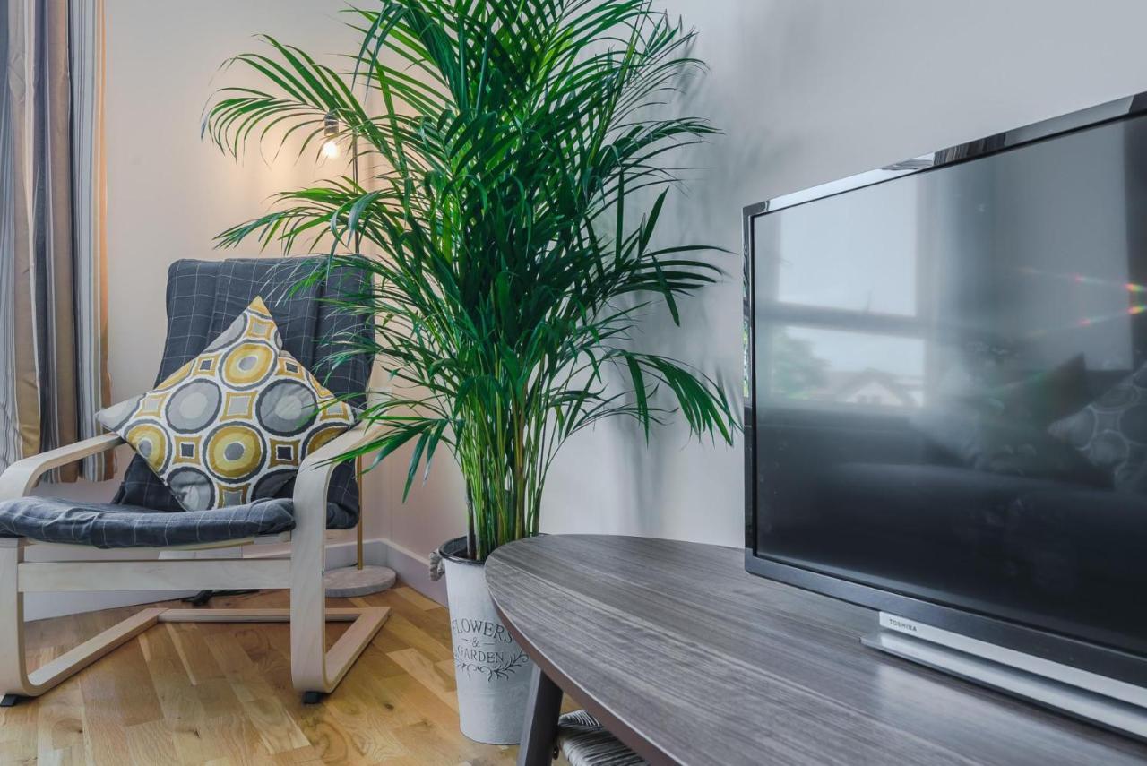 Panorama Apartments By Mesh Accommodation Short & Long Term Lets Ashford For Contractors Or Corporate Stays Esterno foto