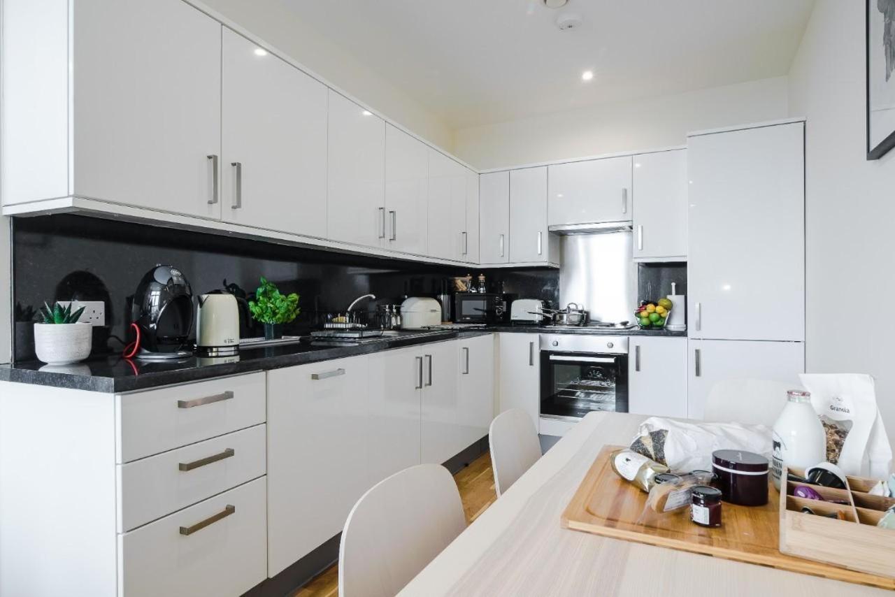 Panorama Apartments By Mesh Accommodation Short & Long Term Lets Ashford For Contractors Or Corporate Stays Esterno foto